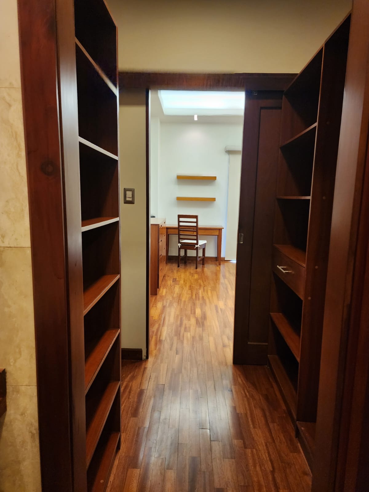 fe78cd2e-26d4-4d81-b614-a0521e6ada60